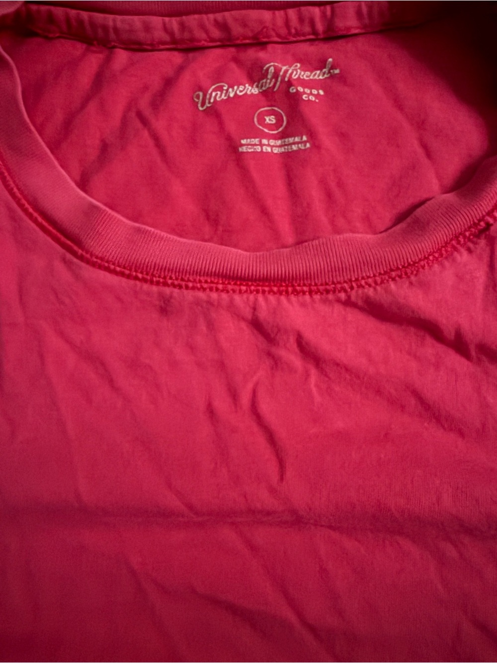 Universal Thread Short Sleeve Crewneck Tee in Raspberry - Picture 2 of 3